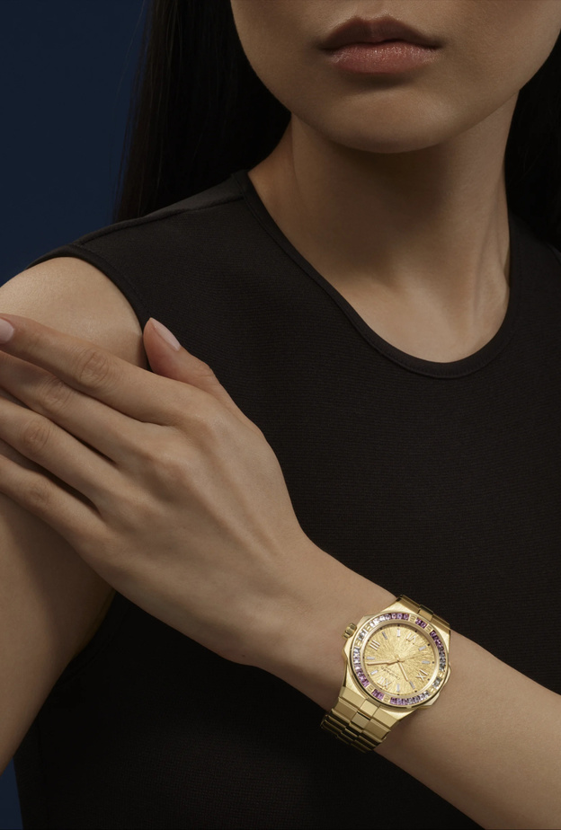 ساعات يد نسائية راقيةلاطلالة فاتنة في مناسباتك المختلفة