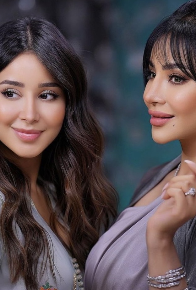  لجين وأسيل عمران بقطع مجوهرات خلابة خلال عام 2023