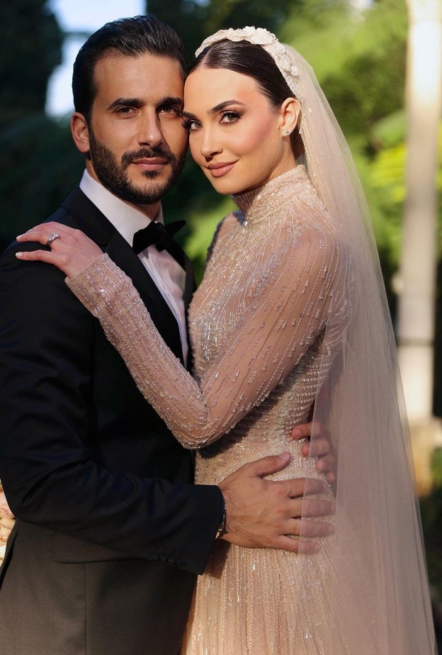 رينا شيباني تُزف عروسا.. تفاصيل إطلالتها الحالمة بالأبيضوحفل زفافها الفخم