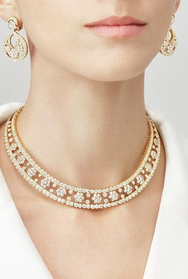 ما هو طقم ذهب الزفاف وأهم تفاصيله؟