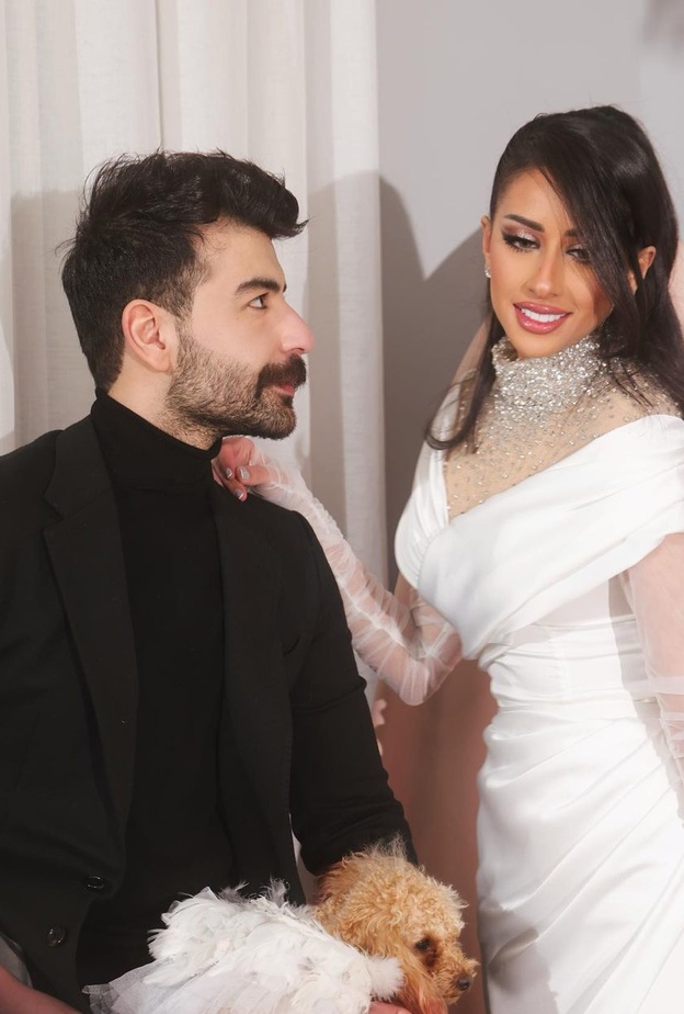 في ذكرى زواج فرح الهادي... احتفلت بزفافها أكثر من مرة وهذا ما ميّز إطلالة فساتينها البيضاء