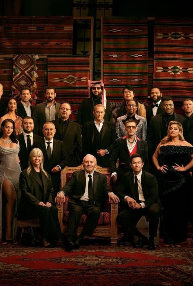 مجوهرات نجمات الصورة التاريخيةبتصاميم مُبهرة لفتت الأنظار