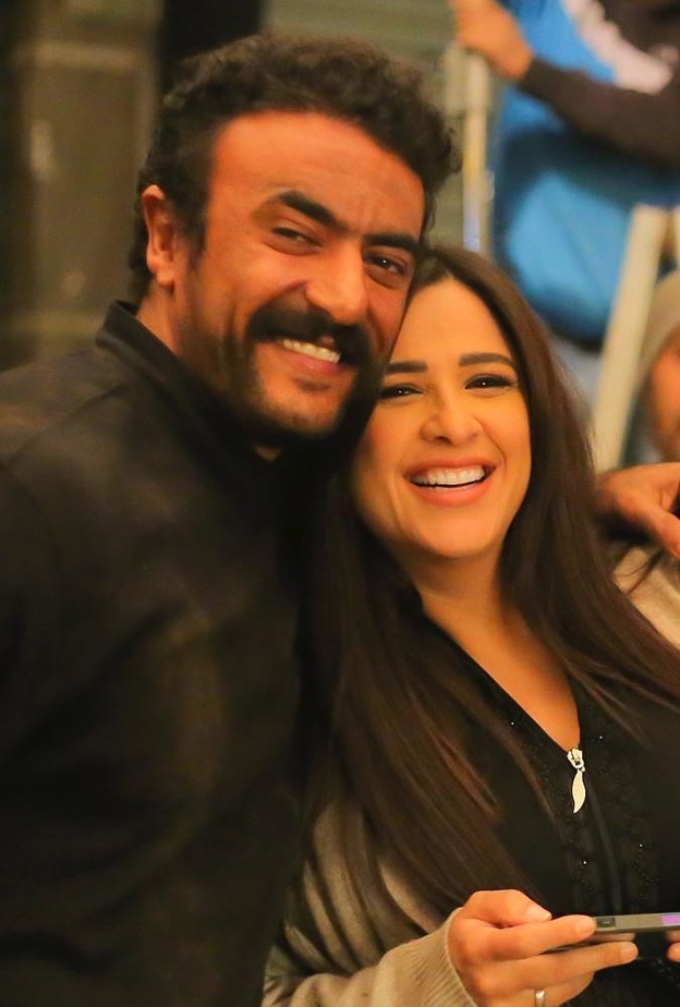 ياسمين عبد العزيز وأحمد العوضي