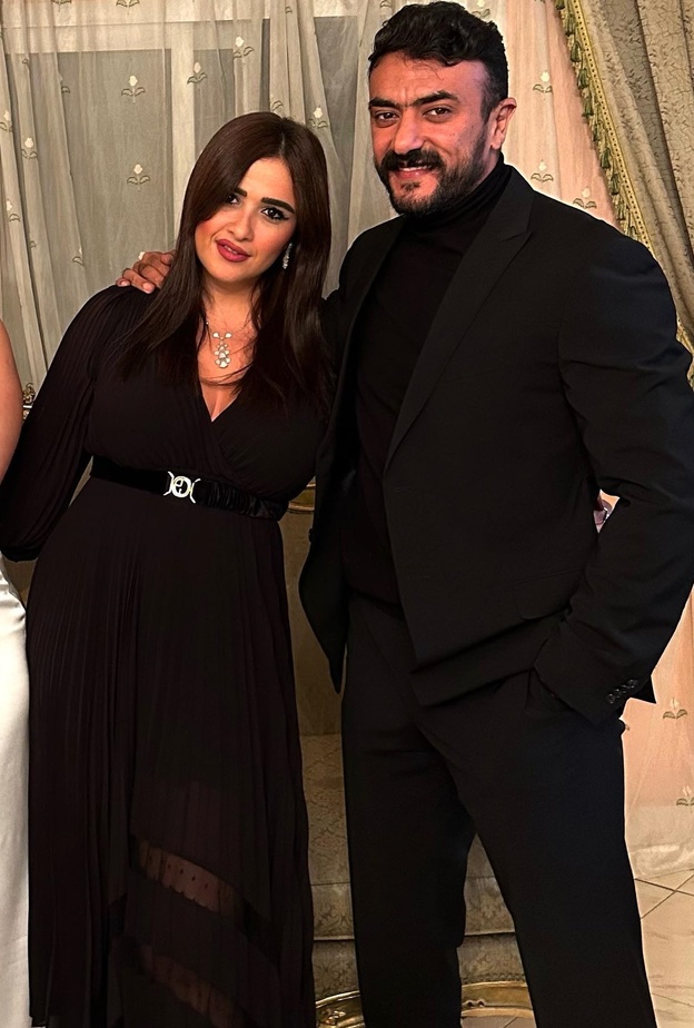 ياسمين عبد العزيز واحمد العوضي