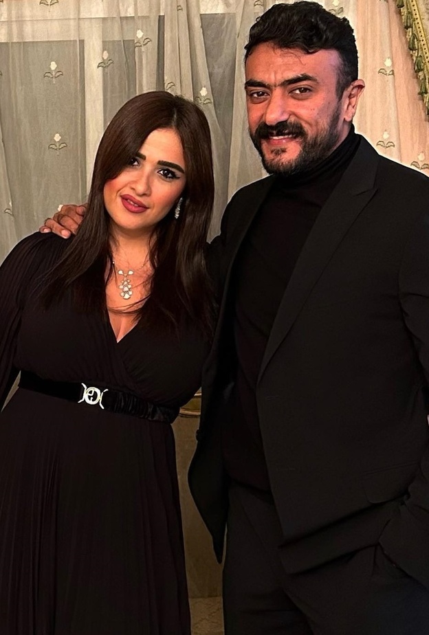 ياسمين عبد العزيز واحمد العوضي