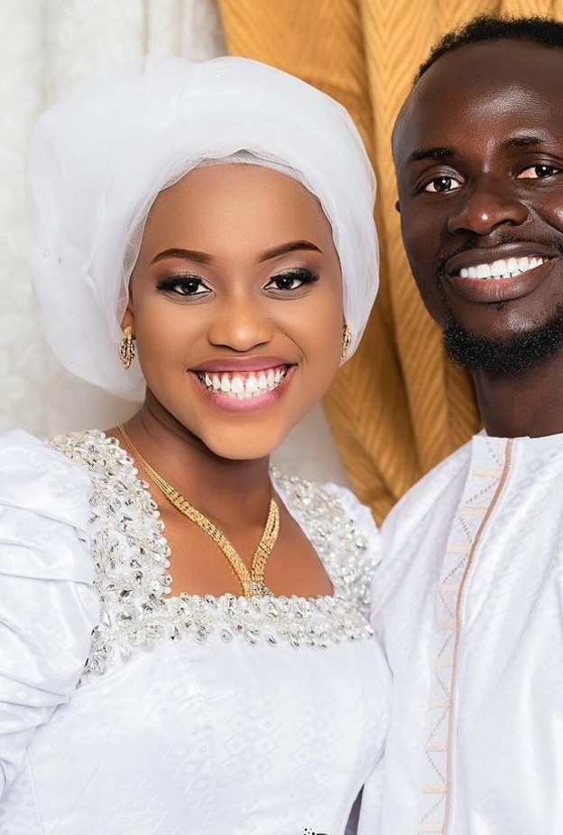 ساديو ماني وزوجته