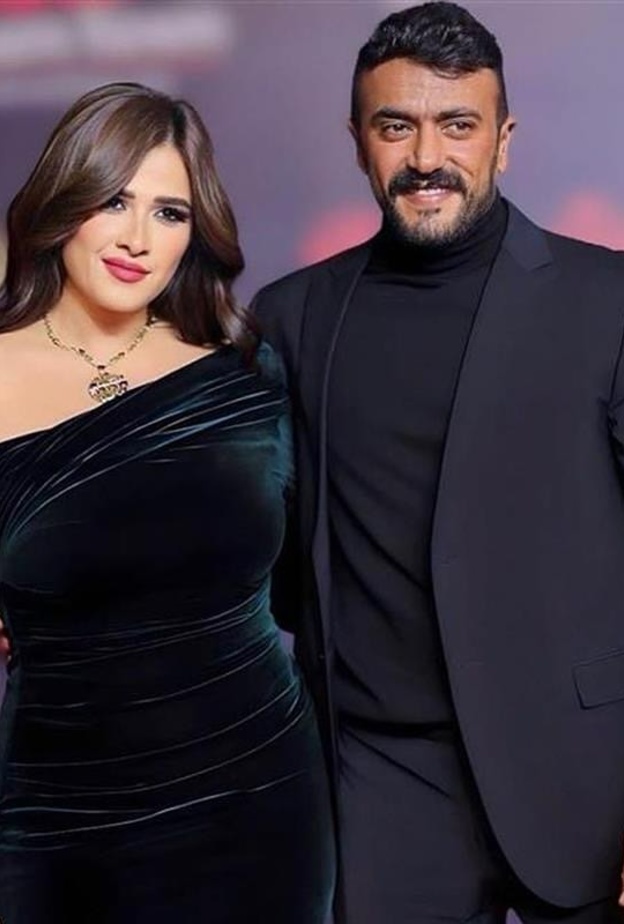 ياسمين عبد العزيز وأحمد العوضي