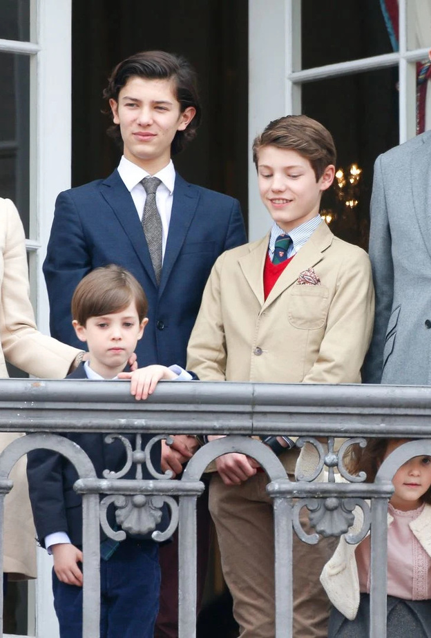 لماذا لن يحضر أبناء الأمير يواكيم حفل تتويج الملك فريدريك؟