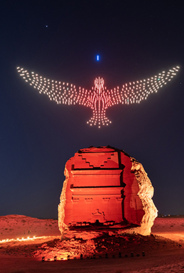 منافسات كأس العلا للصقور تتواصل وتقنياتٌ متطورة لحسم نتائج الفائزين