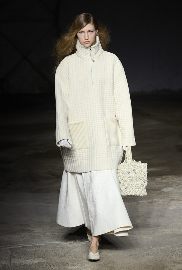 إطلالة من Anteprima