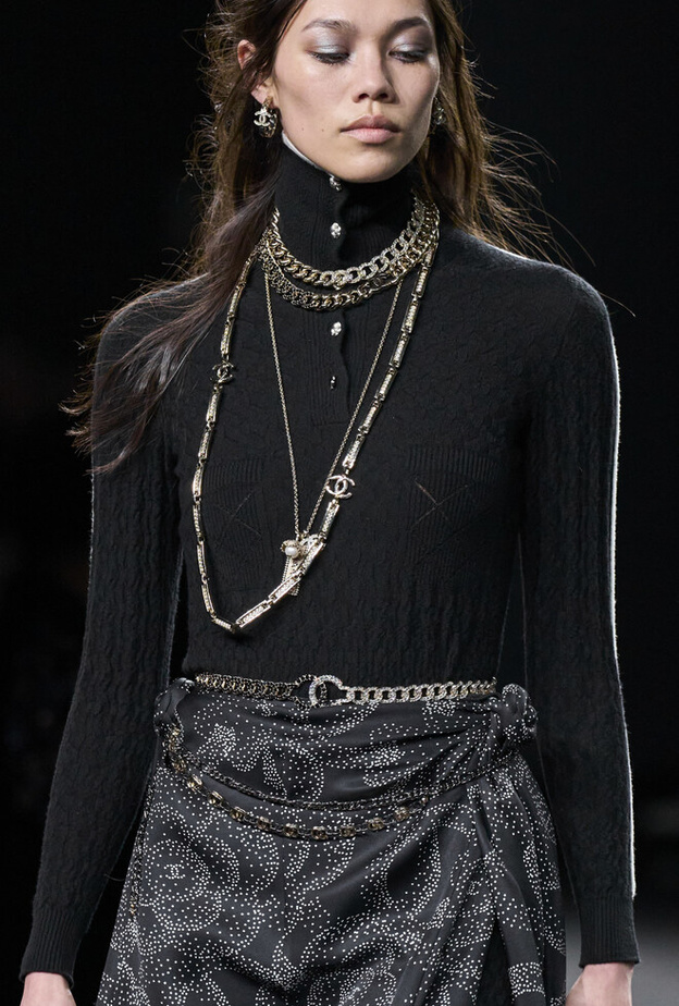 إطلالة من CHANEK