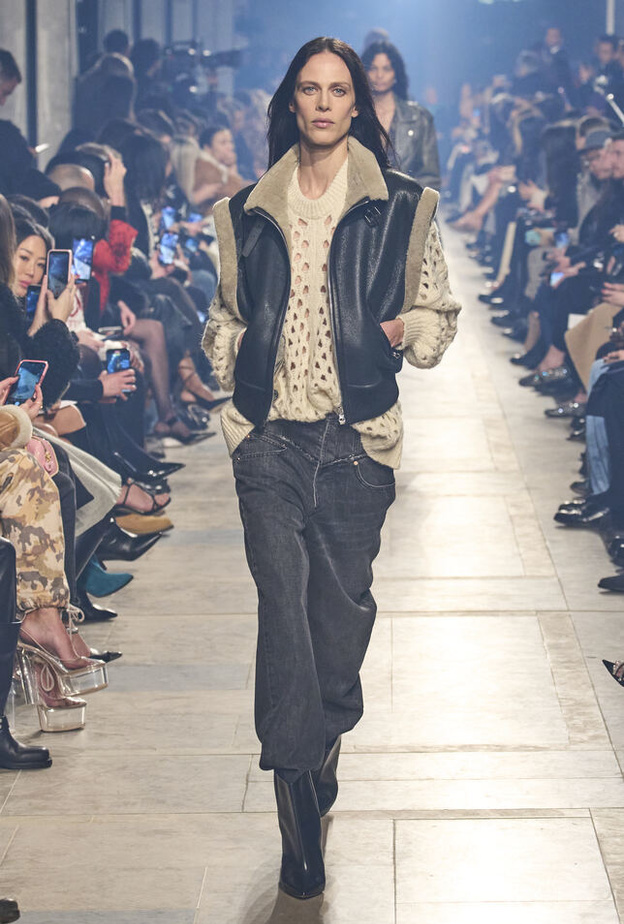 إطلالة من Isabel Marant