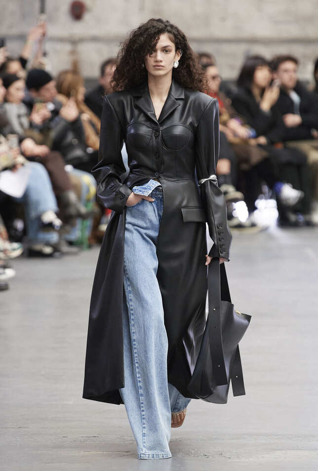 إطلالة من Rokh