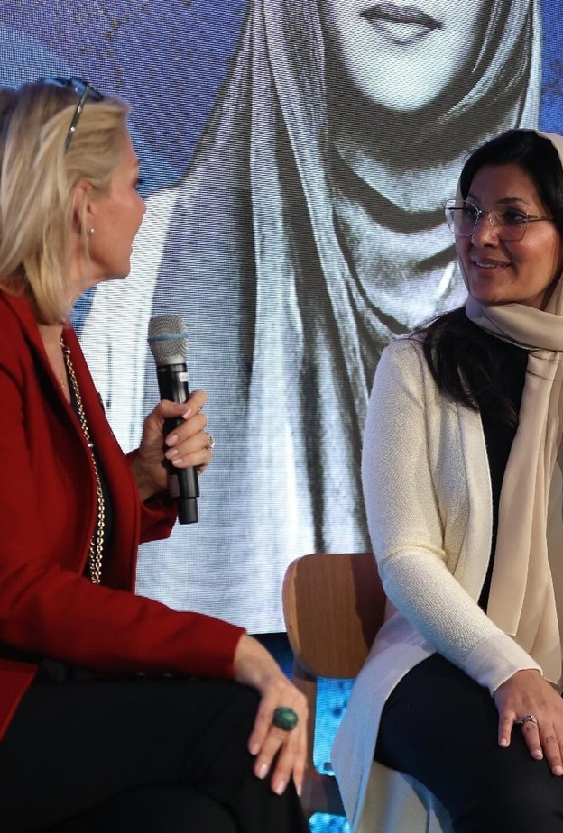 الأميرة ريما بنت بندر تفوز بجائزة "بطلة المرأة العالمية" في الدبلوماسية العالمية