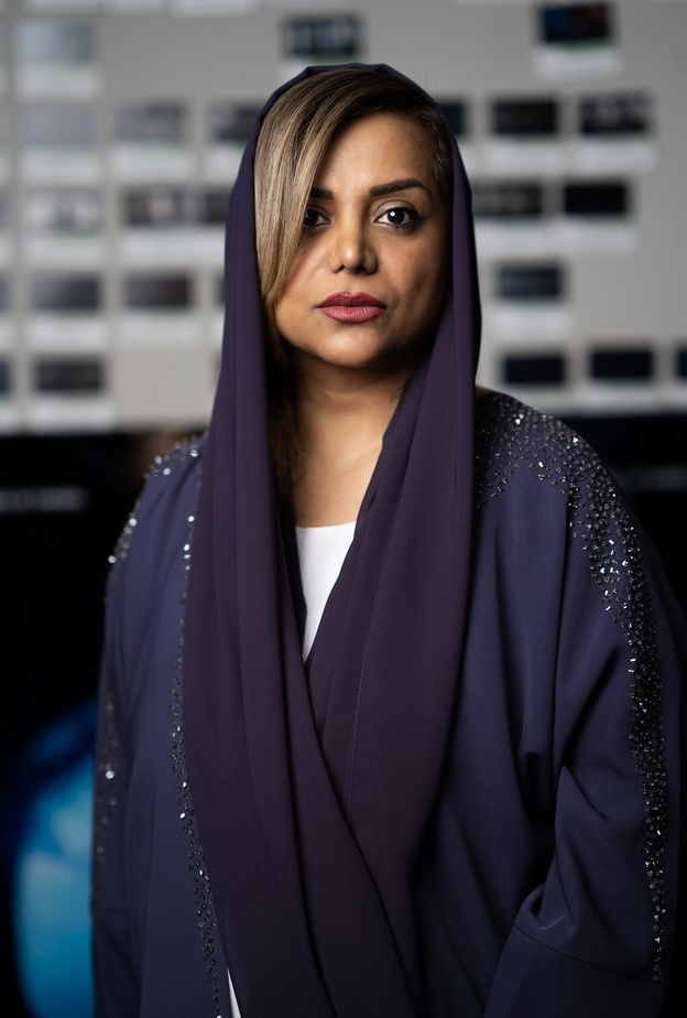 خاص "هي": المخرجة الإماراتية نايلة الخاجة بين "ثلاثة" وباب" وطموح "تحطيم أرقام شباك التذاكر"