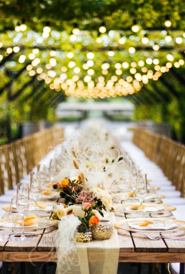 12 صيحة زفاف قديمة تعود إلى الظهور مجددًا