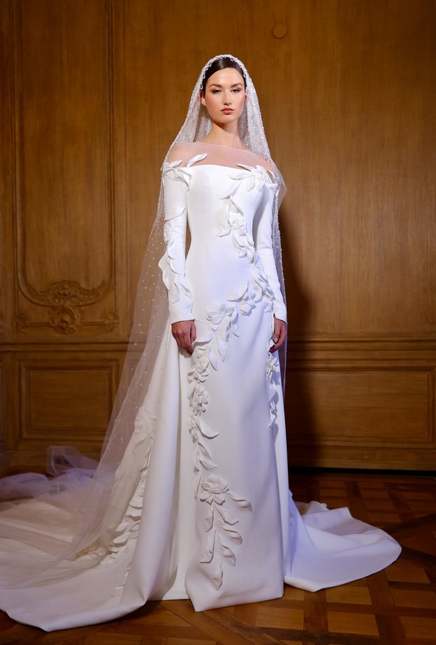 فساتين زفاف مميزة من أسبوع الموضة الباريسي 2024