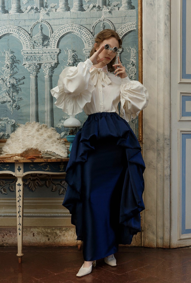 موجة جديدة من التمرد الإبداعي تقودها قوة الموضة قِطع وتصاميم ملهمة تعمل كبوابة للتعريف بالمواهب الناشئة