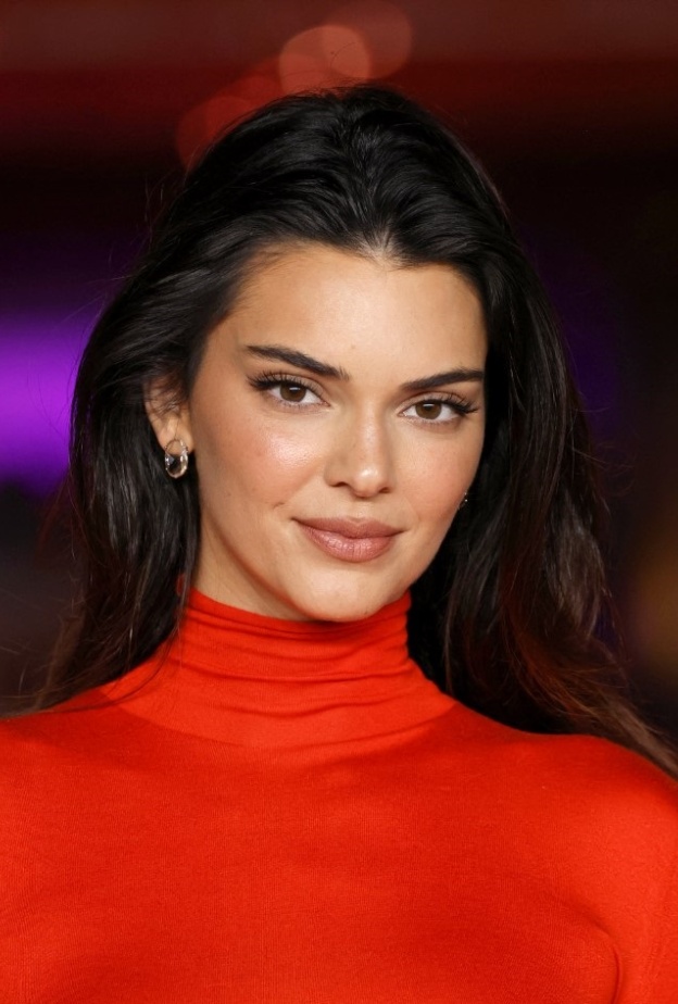 أسرار جمال المشاهير في يوم الحب