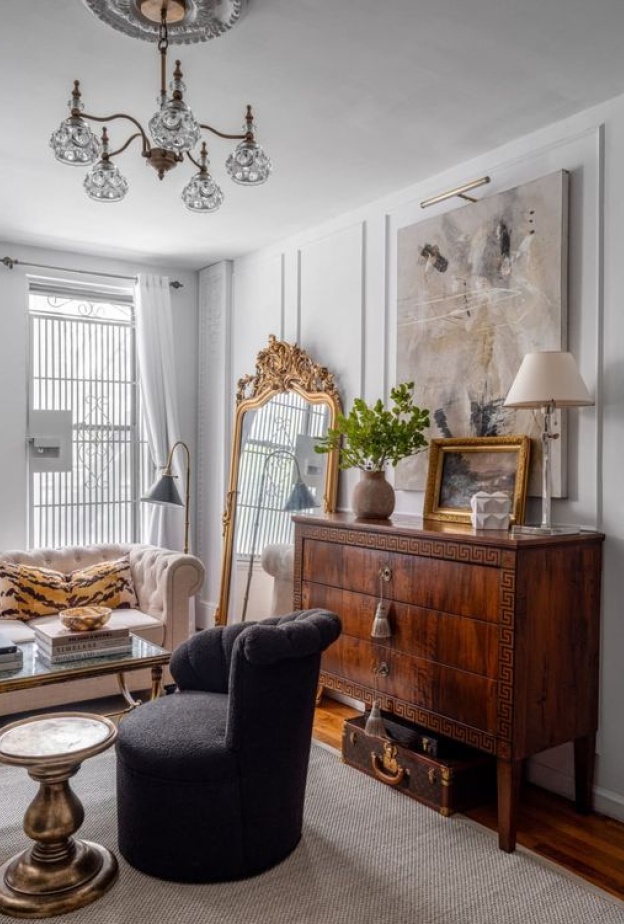 احتواء البيت على العناصر العتيقة من أثاث وتركيبات إضاءة، من اتجاهات التصميم الداخلي الرائجة مؤخرًا