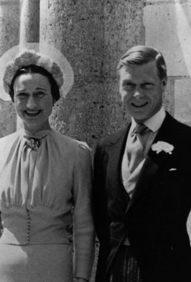 الملك إدوارد الثامن واليس سيمبسون