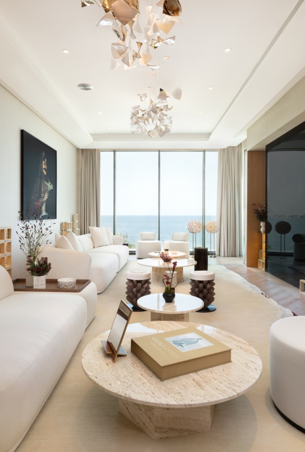 جناح 1755 لدار فاشرون كونستنتان في دبي