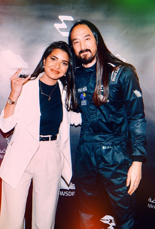 رِناد حافِظ تنضم لفريق "آيوكي ريسينغ" وتشارك بطولة العالم للقوارب الكهربائية السريعة