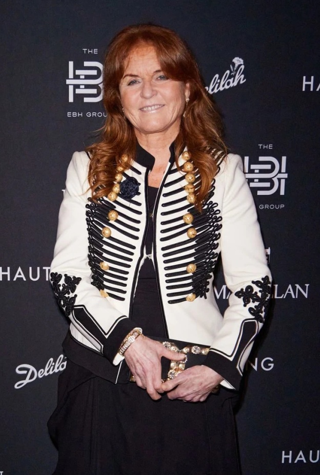 سارة فيرجسون تظهر علنًا لأول مرة منذ تشخيص سرطان الجلد