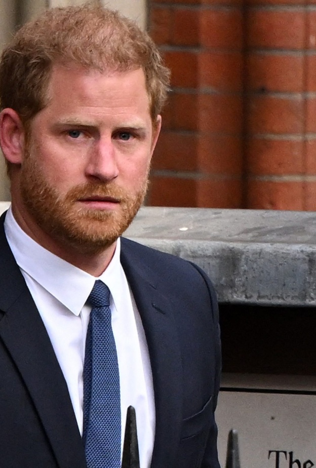 رد "سريع وقاسي" على عرض هاري لاستئناف الواجبات الملكية