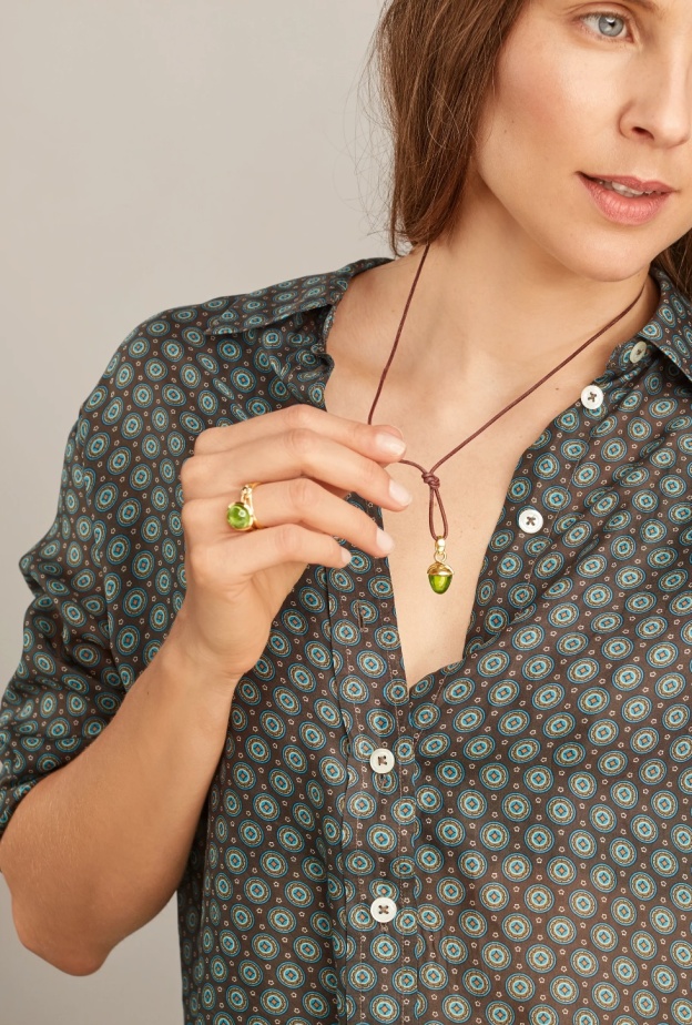 اجذبي الأمل إلى حياتِك بقطع مجوهرات مرصّعة بهذه الأحجار الكريمة