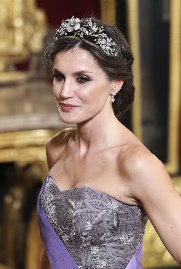 لمحات من حياة الملكة ليتيزيا.. عملت كصحفية وتزوجت مرتين