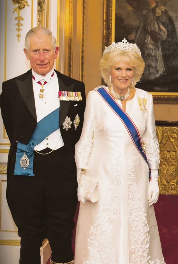 ماذا يفعل الملك تشارلز الثالث فعلياً كزعيم لدولة بريطانيا؟