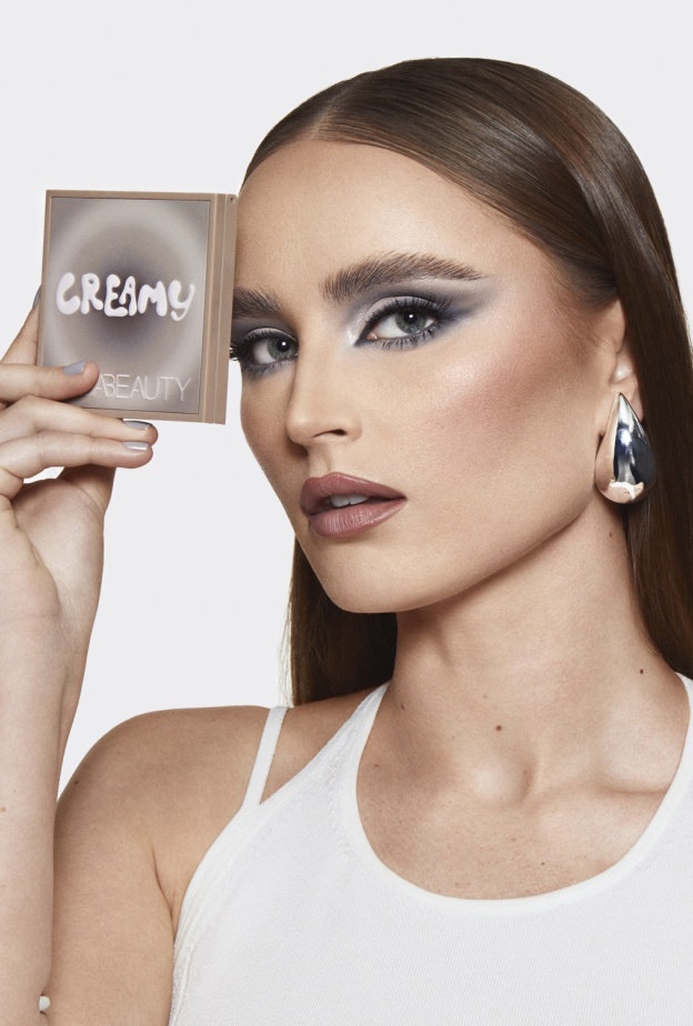 احتفلي معنا بشهر الحب مع رائدة المكياج "هدى قطان" بأجدد المستحضرات من علامتها Huda Beauty