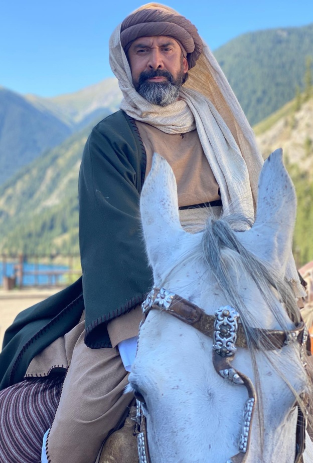 كريم عبد العزيز