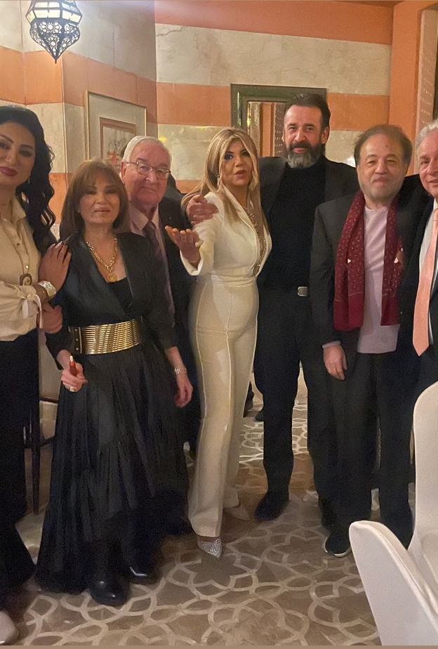 حفل زفاف عمر عبدالعزيز