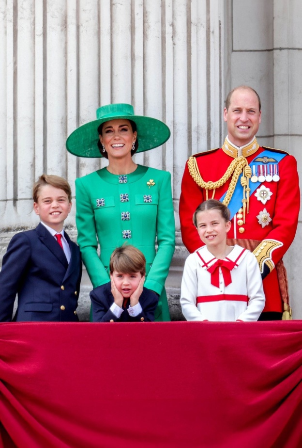 بريطانيا تستعد لإعلان ملكي هام وشائعات تتحدث عن وفاة الملك وطلاق كيت