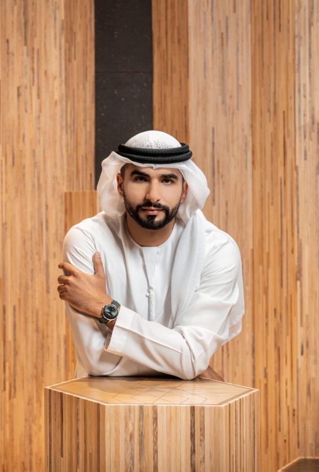 المصمم عمر القرق