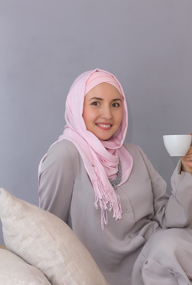 تناول التمر مع الحليب في يقلل من امتصاص السكر في الدم ويعزز من استفادة الصائم بهما