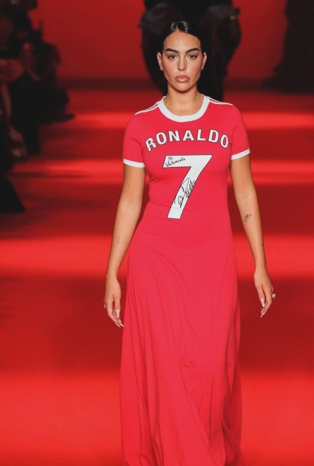 أحدث مجوهرات جورجينا رودريغيز بعد شائعة زواجها من كريستيانو رونالدو