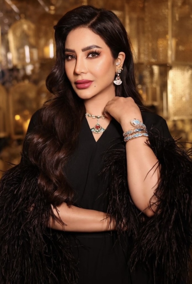 موديلات أساور ذهب ناعمة من دور المجوهرات العالمية مناسبة لإطلالاتك الرمضانية 