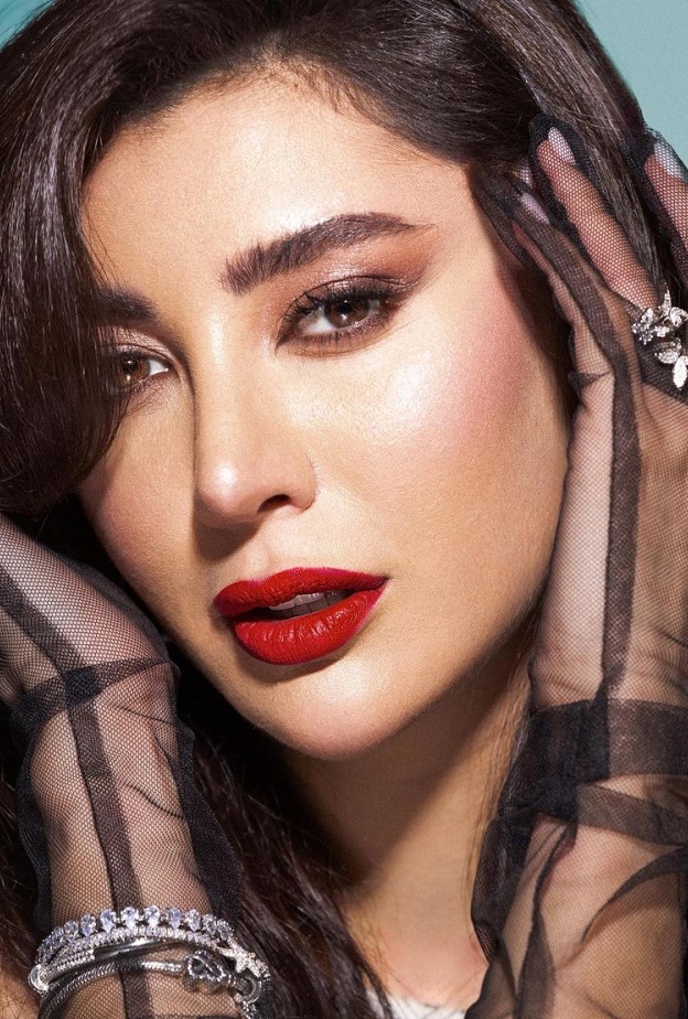 مجوهرات ريام كفارنة نجمة مسلسل صلة رحم 