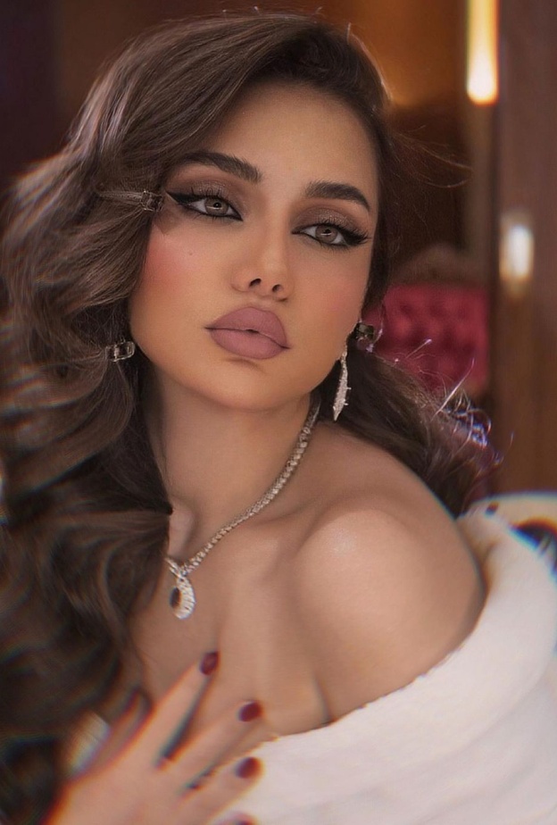 مجوهرات بنات أشهر نجمات العالم 