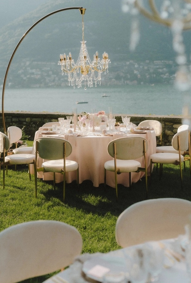 فيلا بلينيانا Villa Pliniana