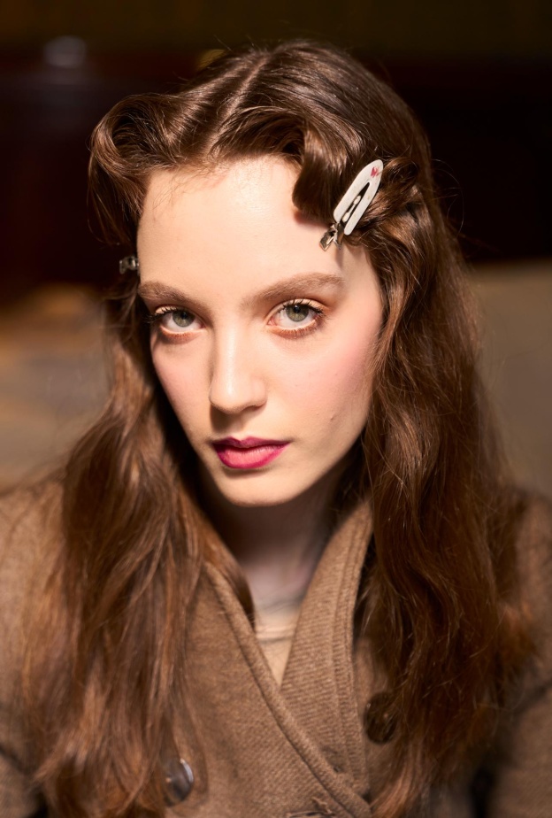 حافظي على صحة شعرك بعد الاستحمام باتباع هذه النصائح الذهبية