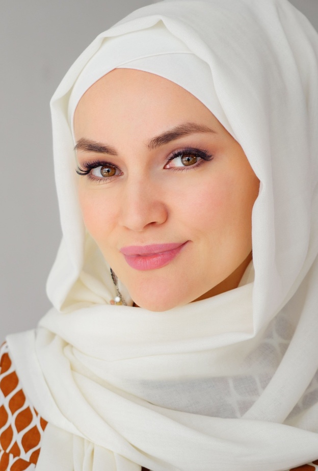 يحدث الشعور بحرقة المعدة بسبب ارتجاج حمض المعدة إلى المريء