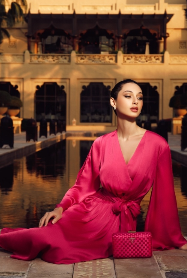 Guess تكشف عن تشكيلتها الرمضانية الحصرية والمحدودة: إبداع يمزج بين الأصالة والأناقة العصرية