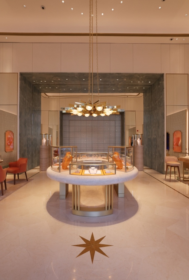 بولغري تحتفل بافتتاح فندق جديد البوتيك الرئيسي في العليا بالرياض