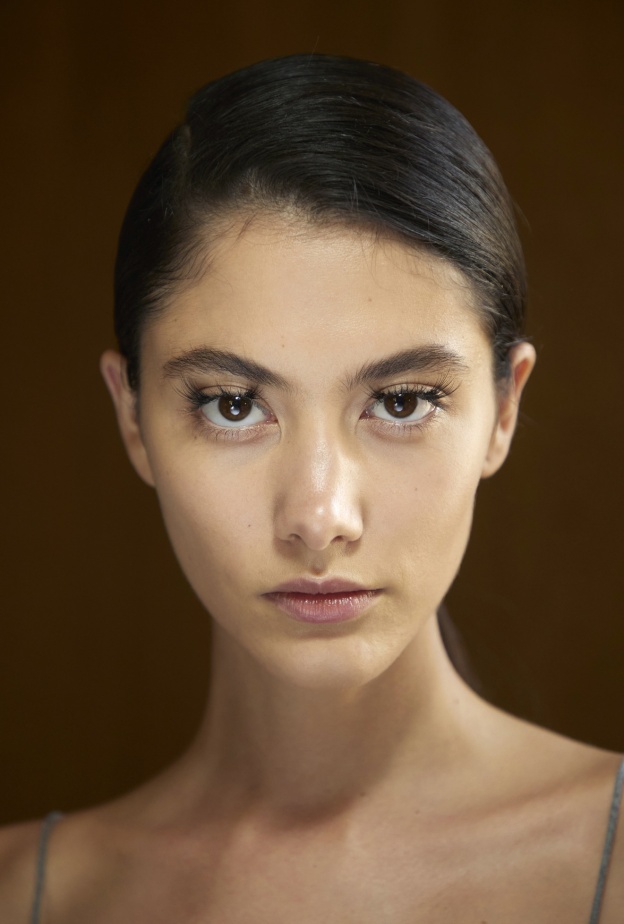 ترغبين ببشرة رطبة وجذّابة في رمضان؟..إليك خطوات بسيطة ومفعمة بالحيوية