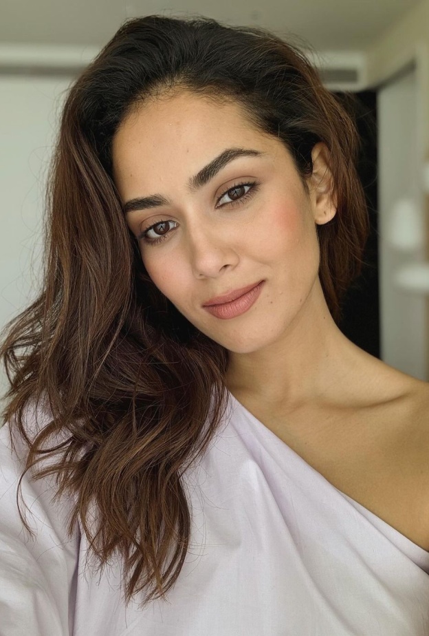 ميرا كابور تكشف عن أسرار روتين العناية بالشعر.. فاحصلي على شعر جميل مثلها