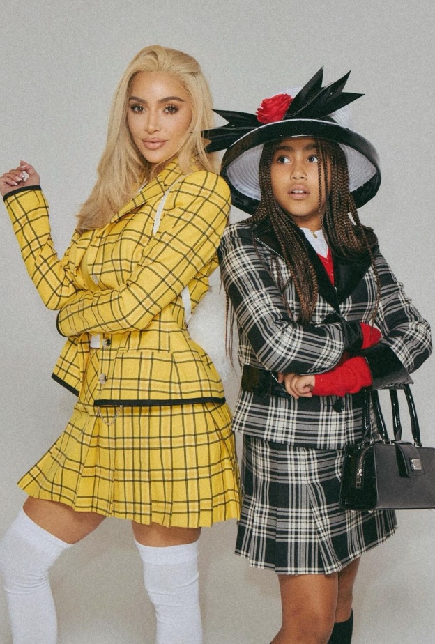 نورث ويست ووالدتها